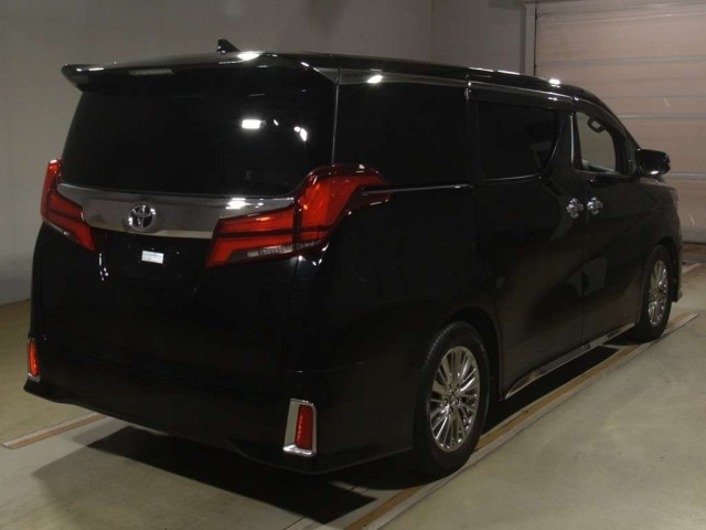 Toyota ALPHARD 2018 8596152-1