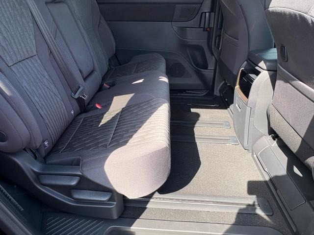 Toyota ALPHARD 2026 8596207-9
