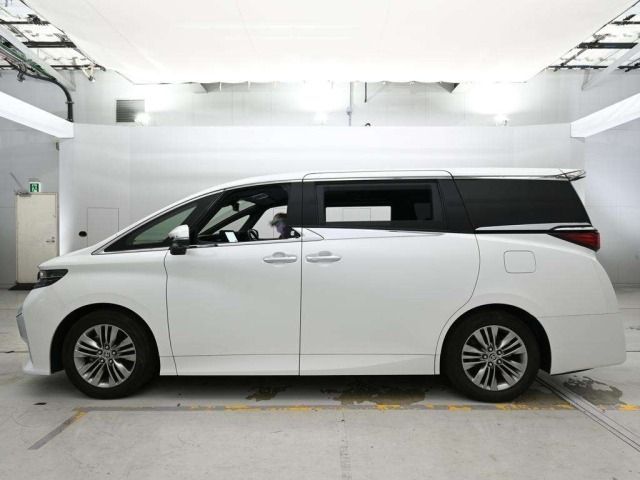 Toyota ALPHARD 2023 8596511-4