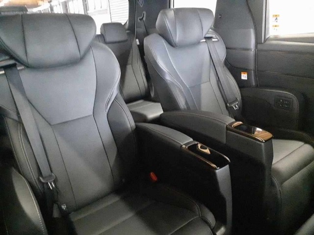 Toyota ALPHARD 2025 8596524-11