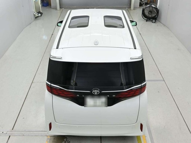 Toyota ALPHARD 2025 8596524-8