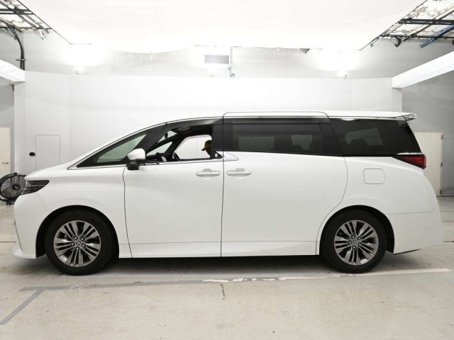 Toyota ALPHARD 2023 8596525-4