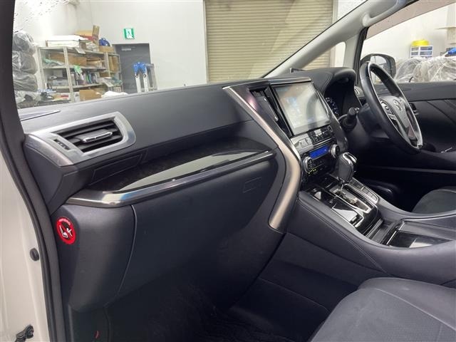 Toyota ALPHARD 2016 8597908-6