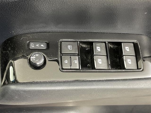 Toyota ALPHARD 2016 8597908-8