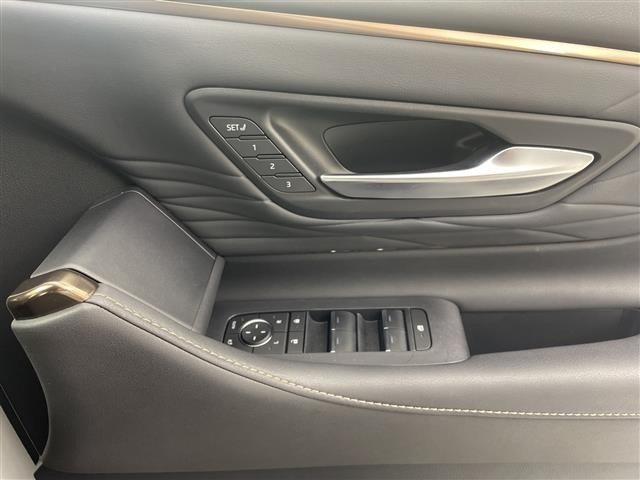 Toyota ALPHARD 2023 8597936-5