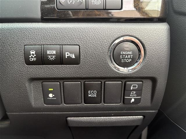 Toyota ALPHARD 2013 8597937-6