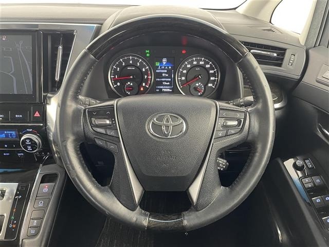 Toyota ALPHARD 2015 8597941-1