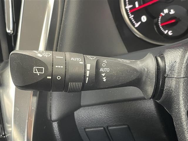 Toyota ALPHARD 2015 8597941-5