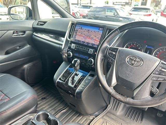 Toyota ALPHARD 2020 8597963-11