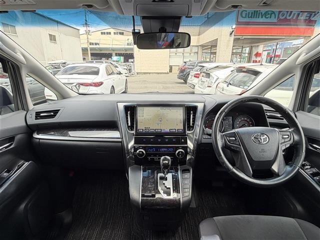 Toyota ALPHARD 2018 8597965-15