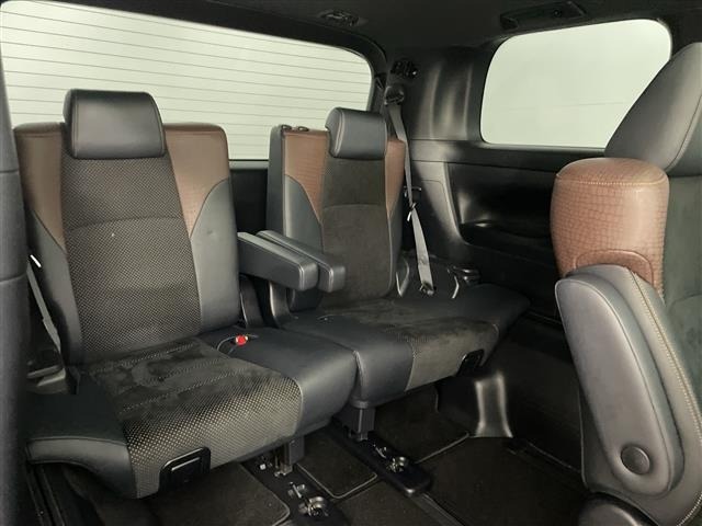Toyota ALPHARD 2018 8597968-11