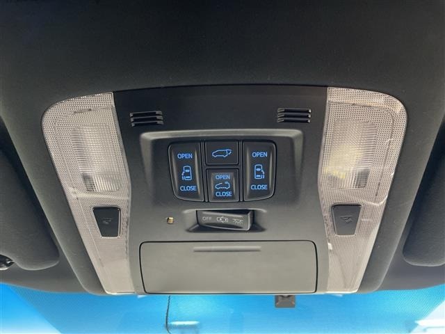 Toyota ALPHARD 2018 8597968-18