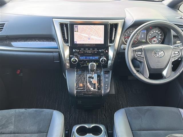 Toyota ALPHARD 2023 8597971-14