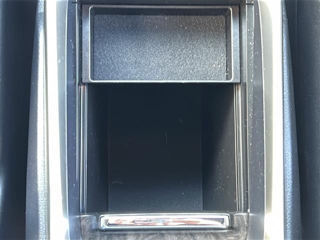 Toyota ALPHARD 2023 8597971-3