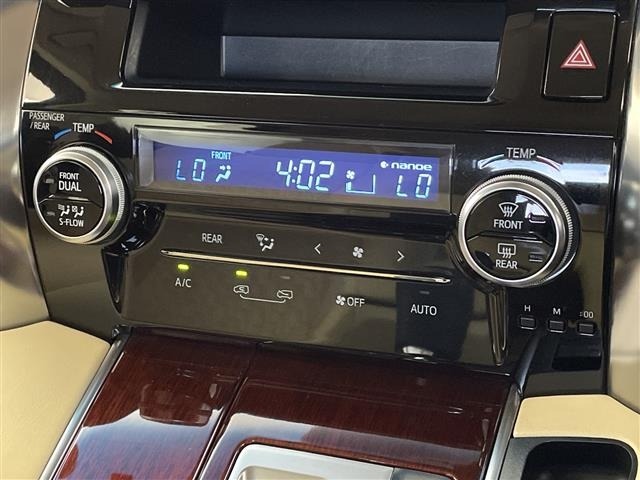 Toyota ALPHARD 2015 8597972-1