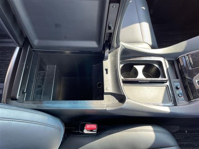 Toyota ALPHARD 2018 8597973-20