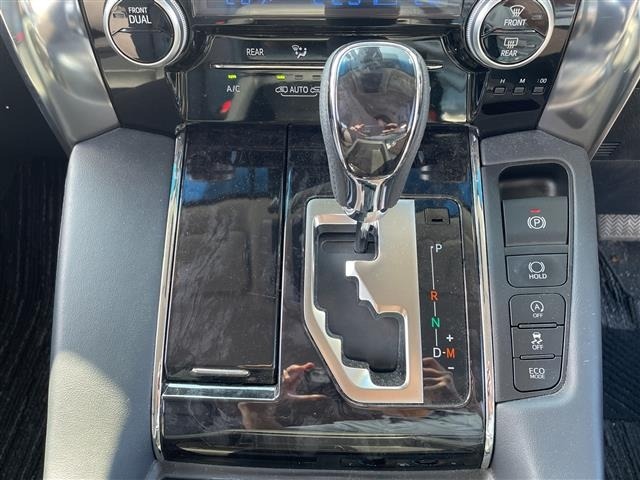 Toyota ALPHARD 2018 8597973-9