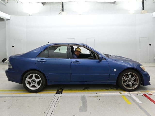 Toyota ALTEZZA 2001 8594246-3
