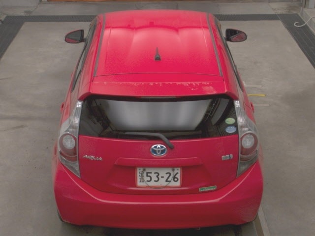 Toyota AQUA 2012 8586385-7
