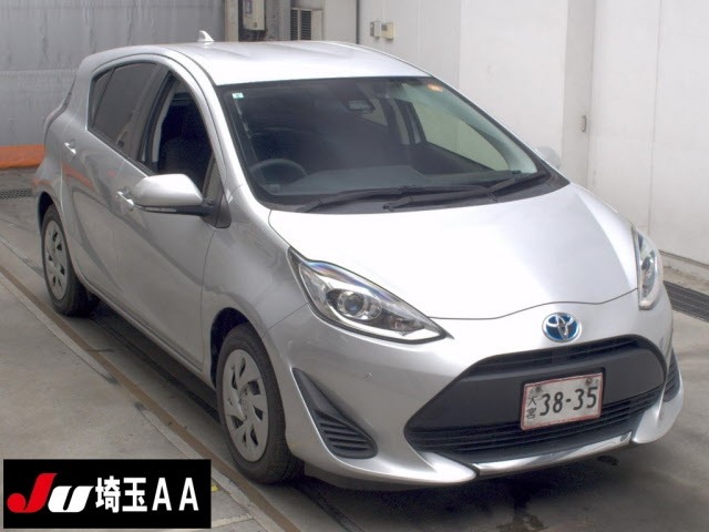 Toyota AQUA 2021 8586391-0
