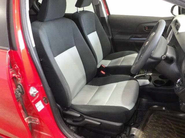 Toyota AQUA 2013 8586408-6