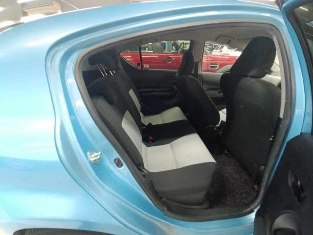 Toyota AQUA 2014 8586423-12