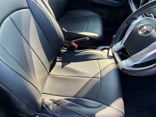 Toyota AQUA 2016 8586466-7