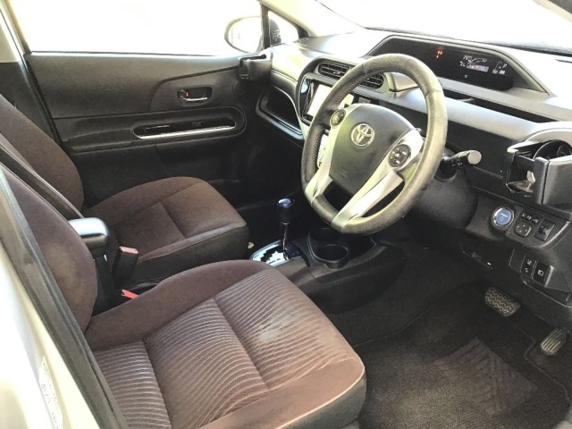 Toyota AQUA 2016 8586485-5