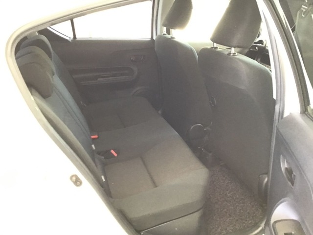 Toyota AQUA 2016 8586486-6