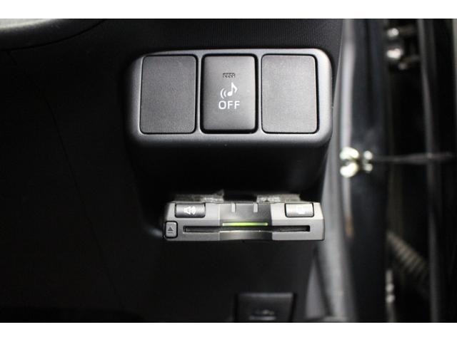 Toyota AQUA 2014 8586518-17