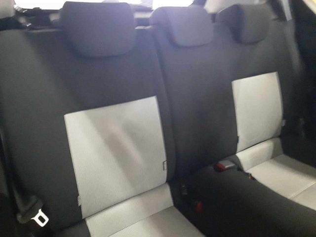Toyota AQUA 2013 8586531-11