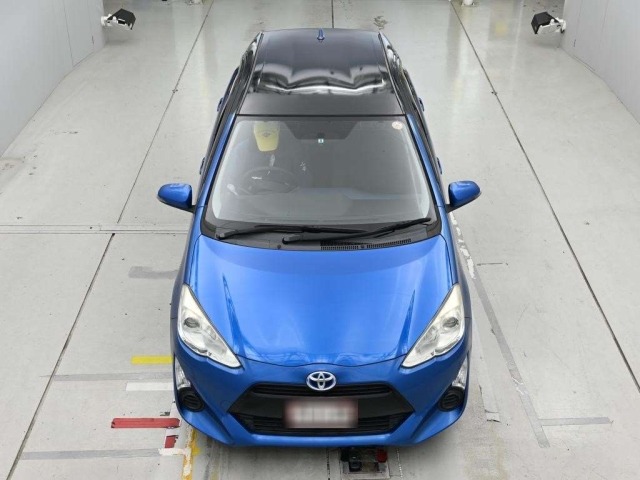 Toyota AQUA 2015 8586535-7