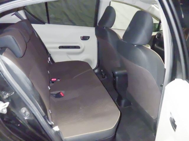 Toyota AQUA 2013 8586553-5