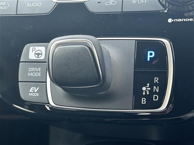 Toyota AQUA 2022 8587859-19
