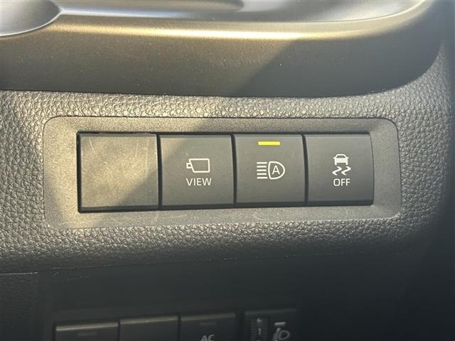 Toyota AQUA 2022 8587859-5