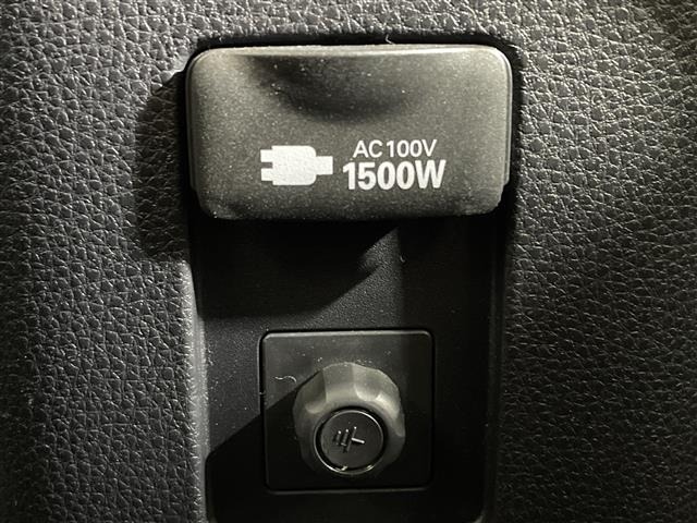 Toyota AQUA 2025 8587980-20