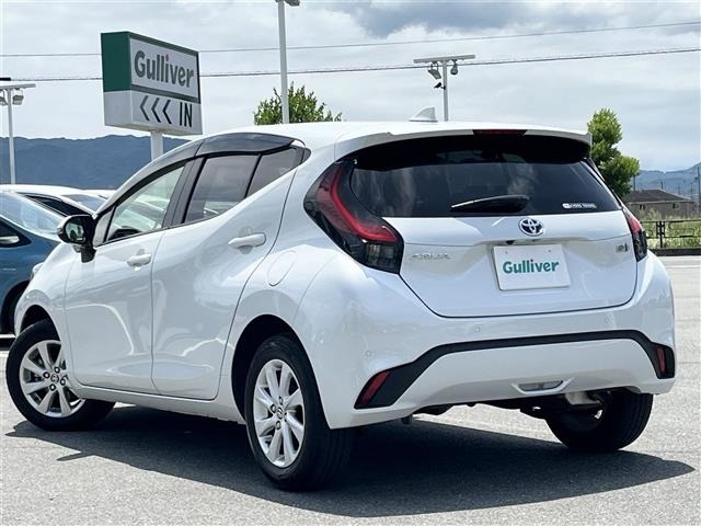 Toyota AQUA 2022 8587999-13
