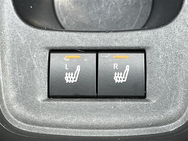 Toyota AQUA 2022 8587999-21