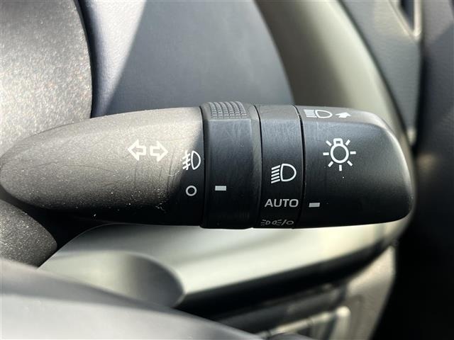 Toyota AQUA 2022 8587999-7