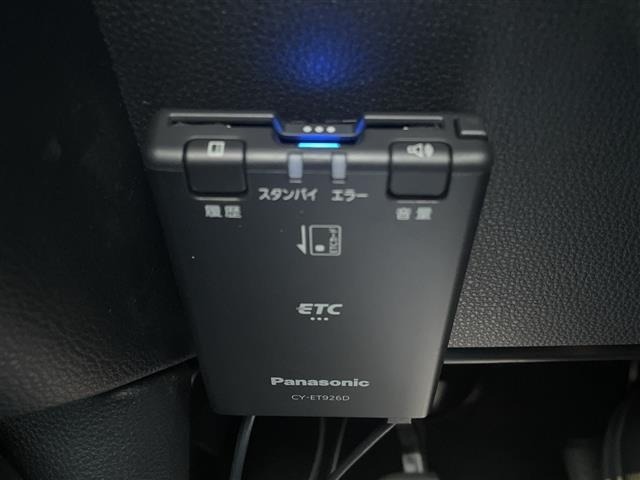 Toyota AQUA 2023 8588021-19