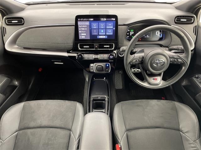 Toyota AQUA 2024 8588026-16
