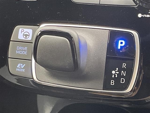 Toyota AQUA 2024 8588026-9