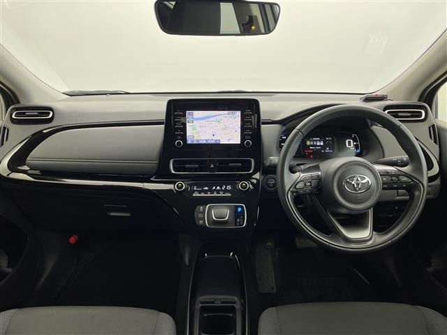 Toyota AQUA 2025 8588052-14
