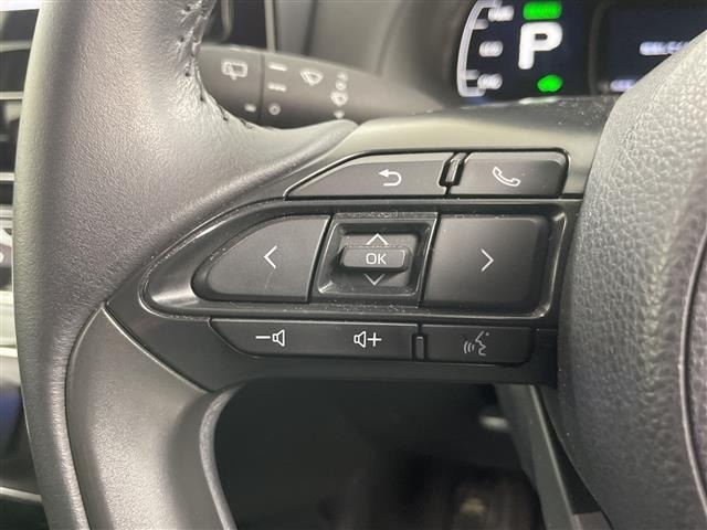 Toyota AQUA 2025 8588058-1