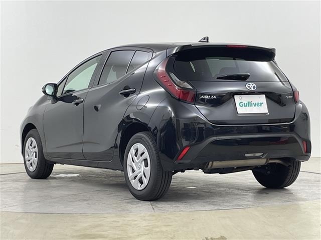 Toyota AQUA 2025 8588058-13