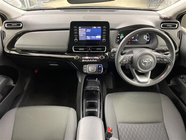 Toyota AQUA 2025 8588058-14