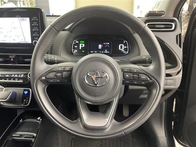 Toyota AQUA 2025 8588058-21