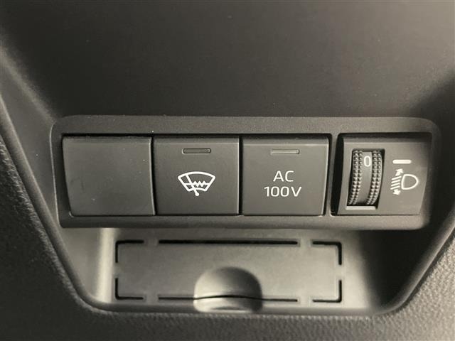 Toyota AQUA 2025 8588058-8