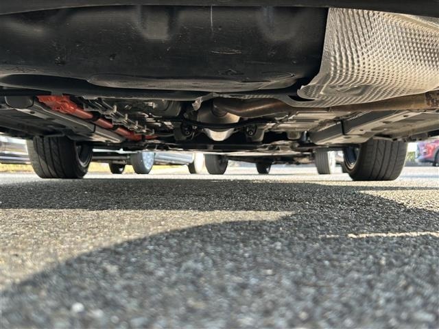 Toyota AQUA 2023 8588072-10