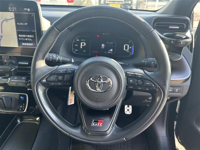 Toyota AQUA 2023 8588072-13